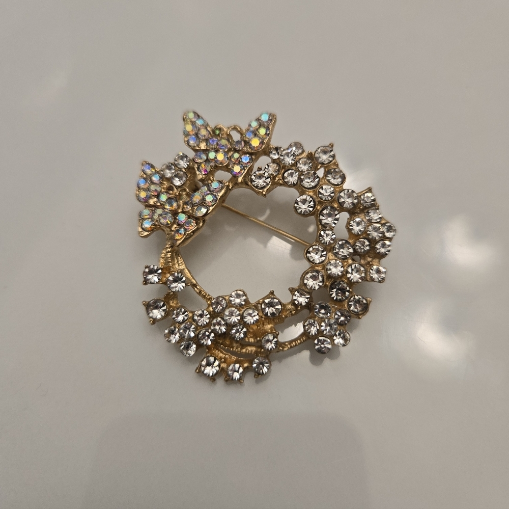 🔥Elegant Gold and Silver Crystal Brooch🔥